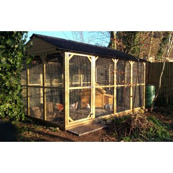 All Cooped Up Poultry/Pet run - 9 x 6 x 6 ft Onduline apex roof - 3/4" x 3/4" 16 gauge, galvanised wire mesh - walls and roof
